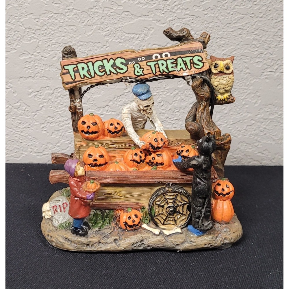 Halloween Tricks and Treats Booth Light Up Halloween Village Figurine